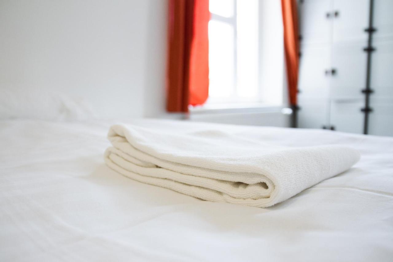 Hostel Mandarinka Praha Bagian luar foto