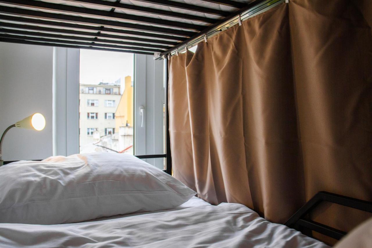 Hostel Mandarinka Praha Bagian luar foto
